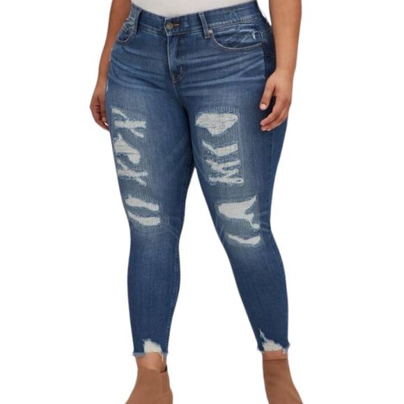 EUC Torrid Bombshell Skinny Premium Stretch High-Rise Deconstructed Jeans - Picture 1 of 10